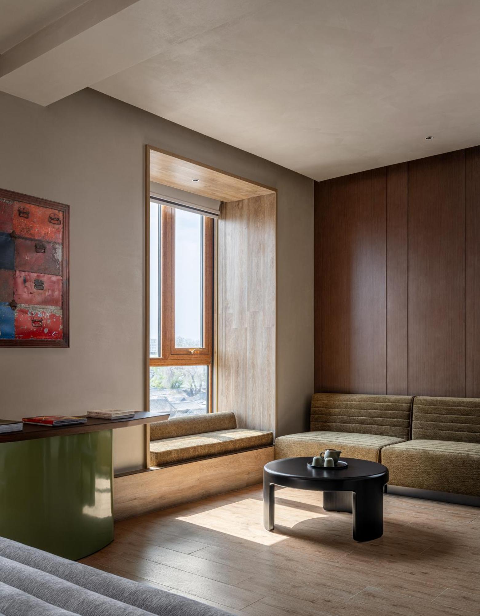Noa Longfu Hotel 4*